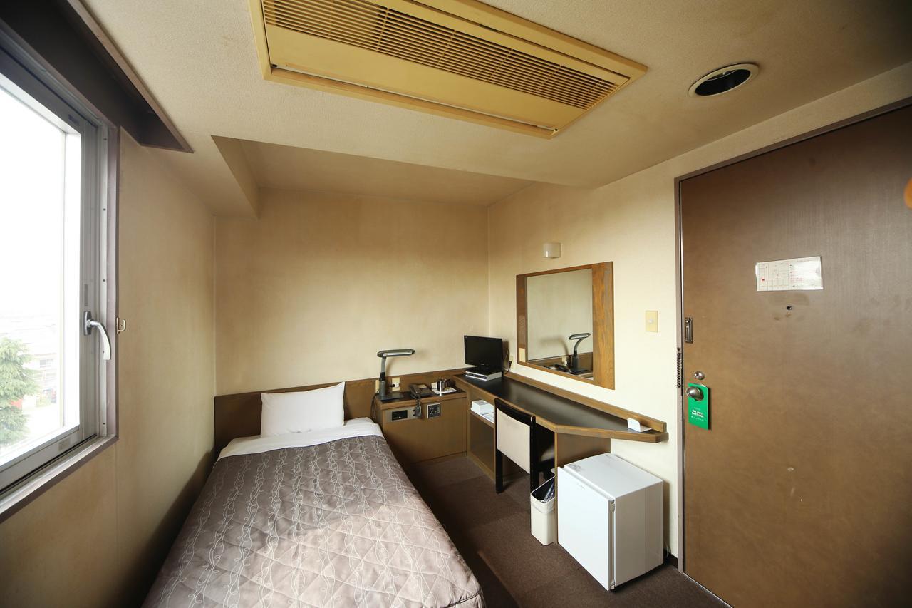 Isesaki Harvest Hotel Eksteriør bilde